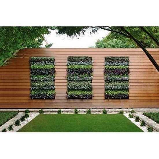 Plantenbak verticale schutting - een moderne en groene oplossing voor privacy in de tuin